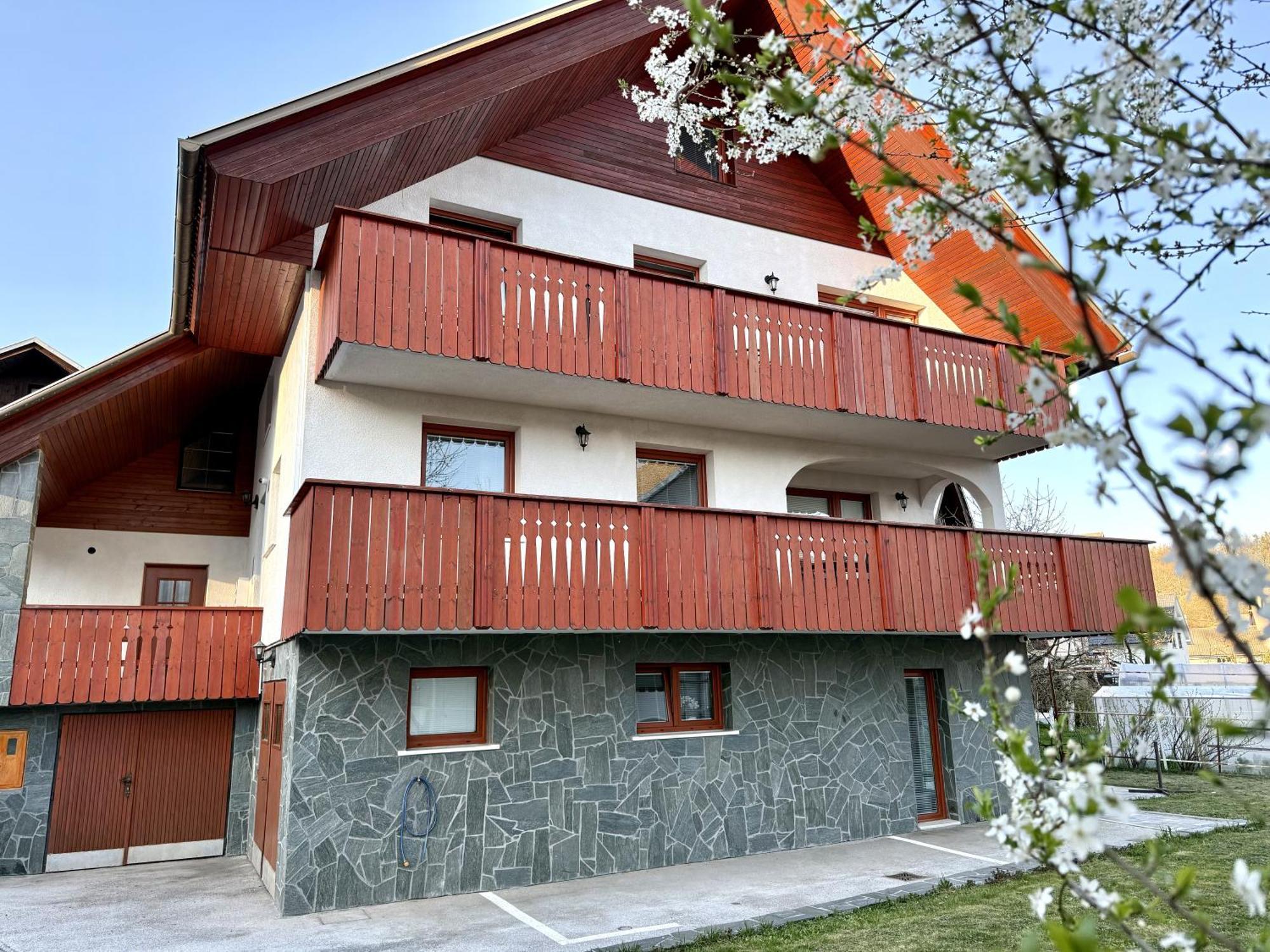 Guest House Kobal Spodnje Gorje Exterior photo
